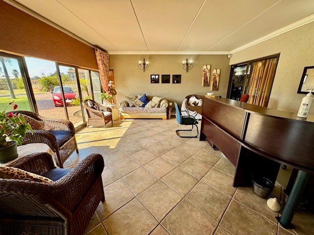 6 Bedroom Property for Sale in Bredell Gauteng