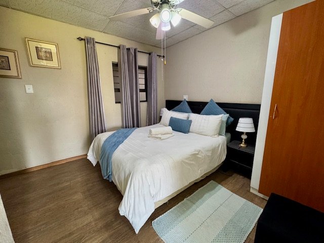 6 Bedroom Property for Sale in Bredell Gauteng