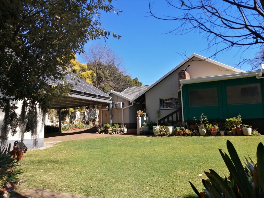 4 Bedroom Property for Sale in Valhalla Gauteng