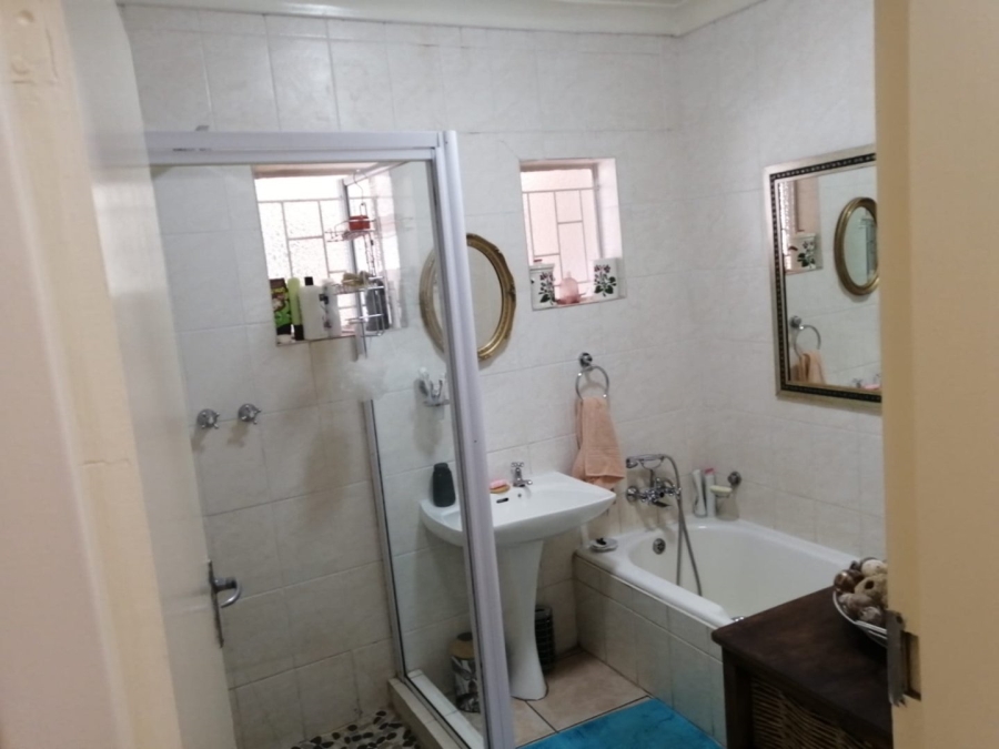 4 Bedroom Property for Sale in Valhalla Gauteng