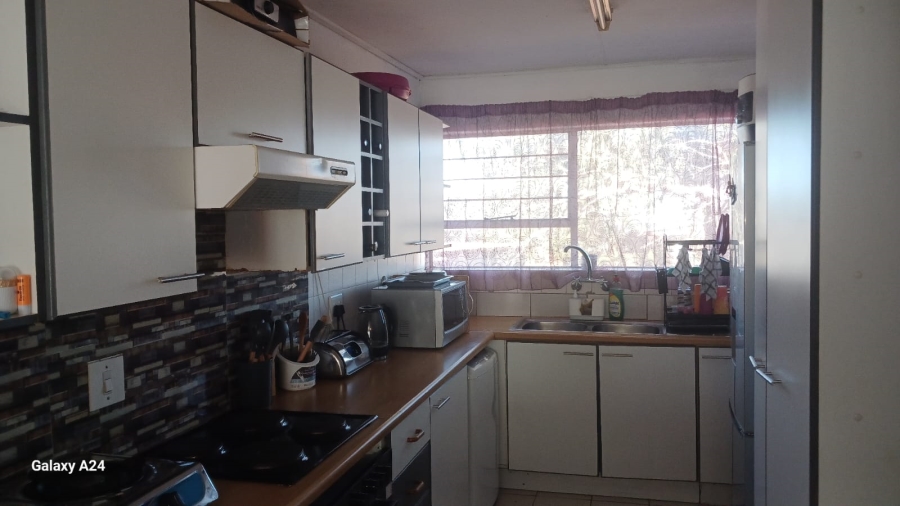 2 Bedroom Property for Sale in Townsview Gauteng