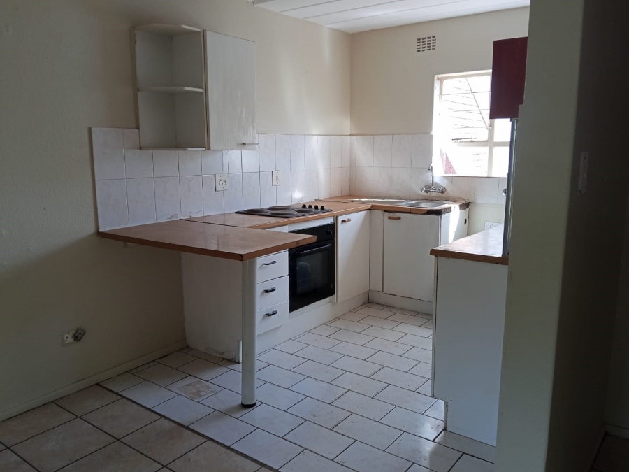  Bedroom Property for Sale in Mindalore Gauteng