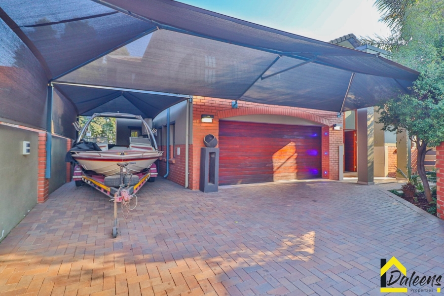 4 Bedroom Property for Sale in Lilianton Gauteng