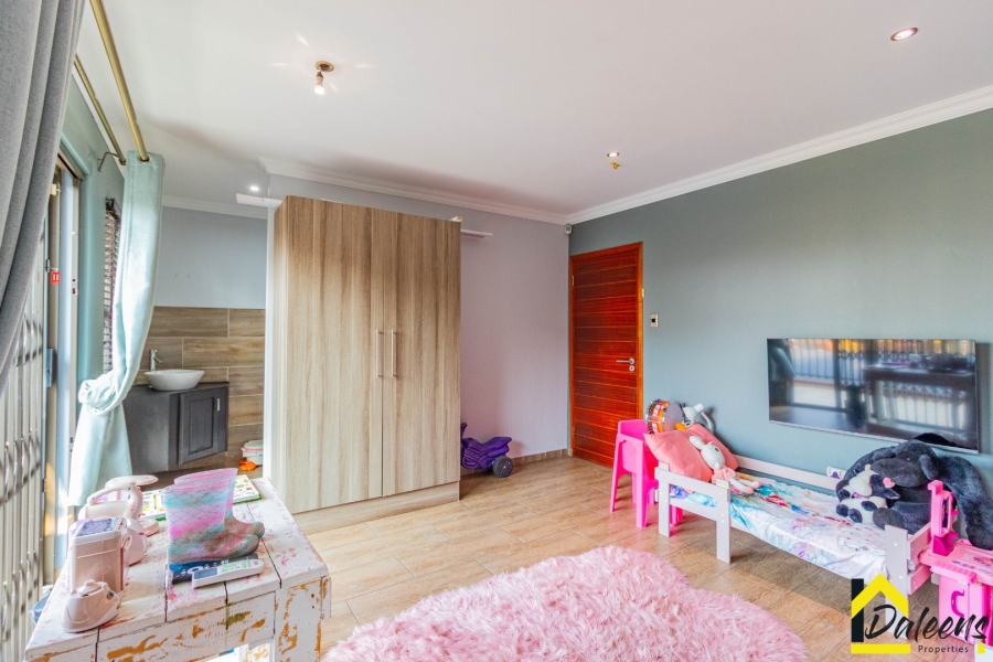4 Bedroom Property for Sale in Lilianton Gauteng
