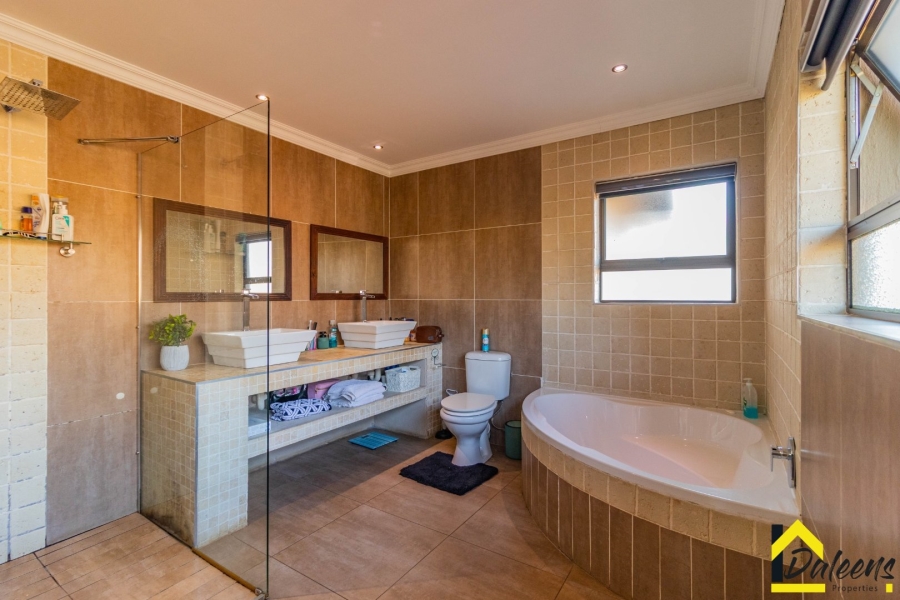 4 Bedroom Property for Sale in Lilianton Gauteng