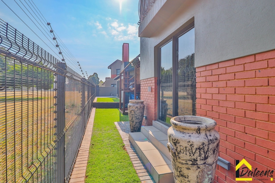 4 Bedroom Property for Sale in Lilianton Gauteng