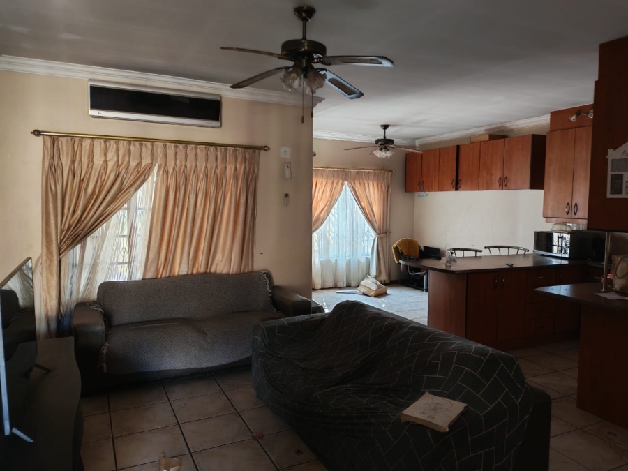 2 Bedroom Property for Sale in Heatherdale AH Gauteng