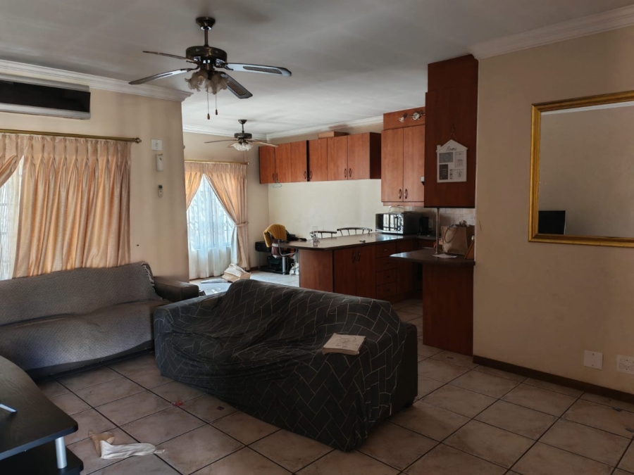 2 Bedroom Property for Sale in Heatherdale AH Gauteng