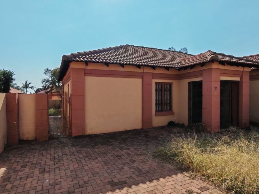 2 Bedroom Property for Sale in Heatherdale AH Gauteng