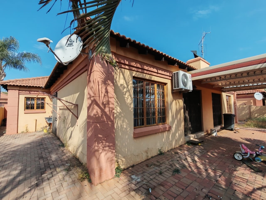 2 Bedroom Property for Sale in Heatherdale AH Gauteng