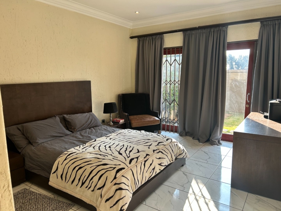 To Let 3 Bedroom Property for Rent in Morningside Gauteng