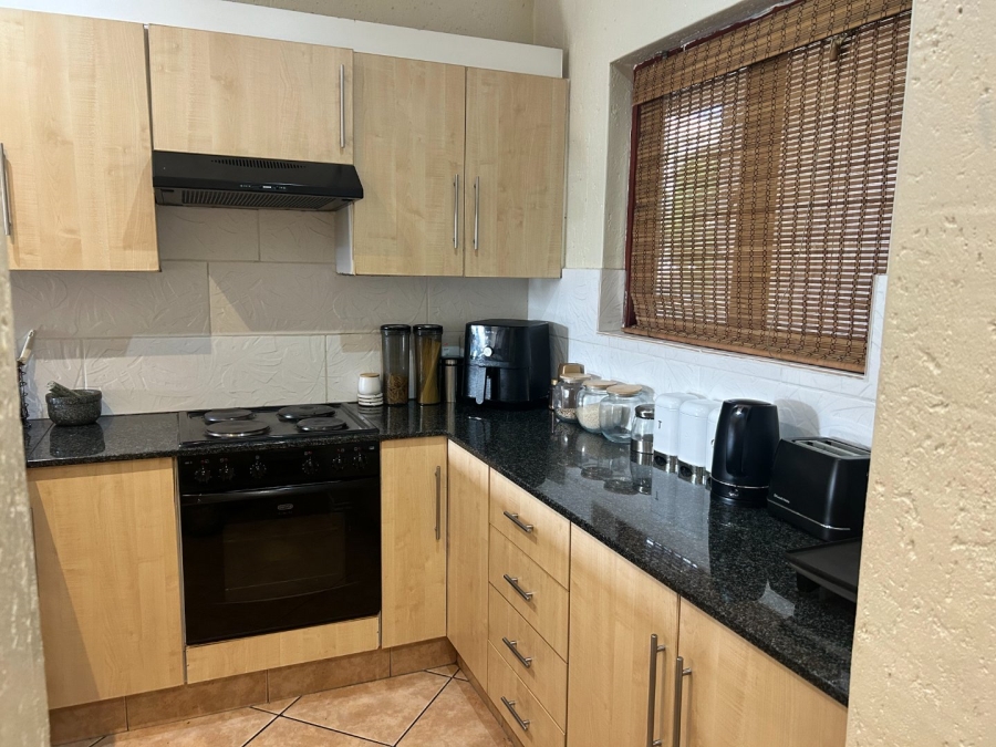 To Let 3 Bedroom Property for Rent in Morningside Gauteng