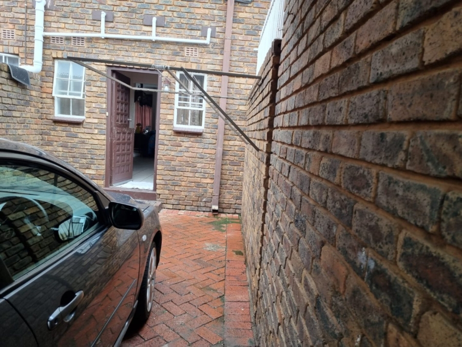 3 Bedroom Property for Sale in New State Areas Gauteng