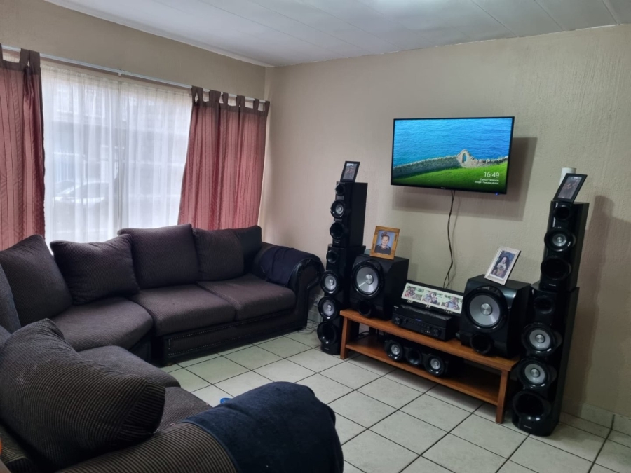 3 Bedroom Property for Sale in New State Areas Gauteng