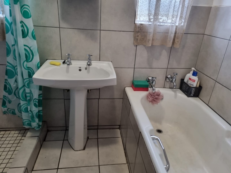 3 Bedroom Property for Sale in New State Areas Gauteng