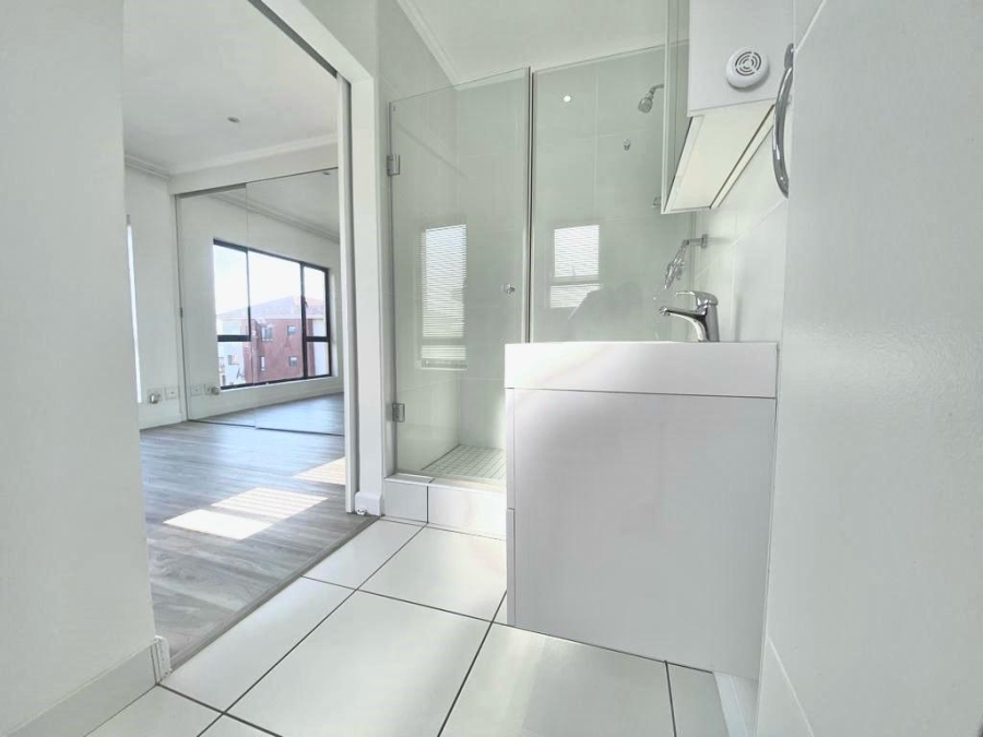 To Let 3 Bedroom Property for Rent in Fourways Gauteng