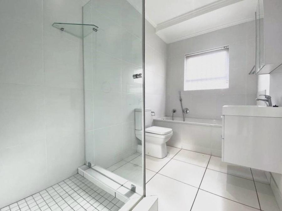 To Let 3 Bedroom Property for Rent in Fourways Gauteng