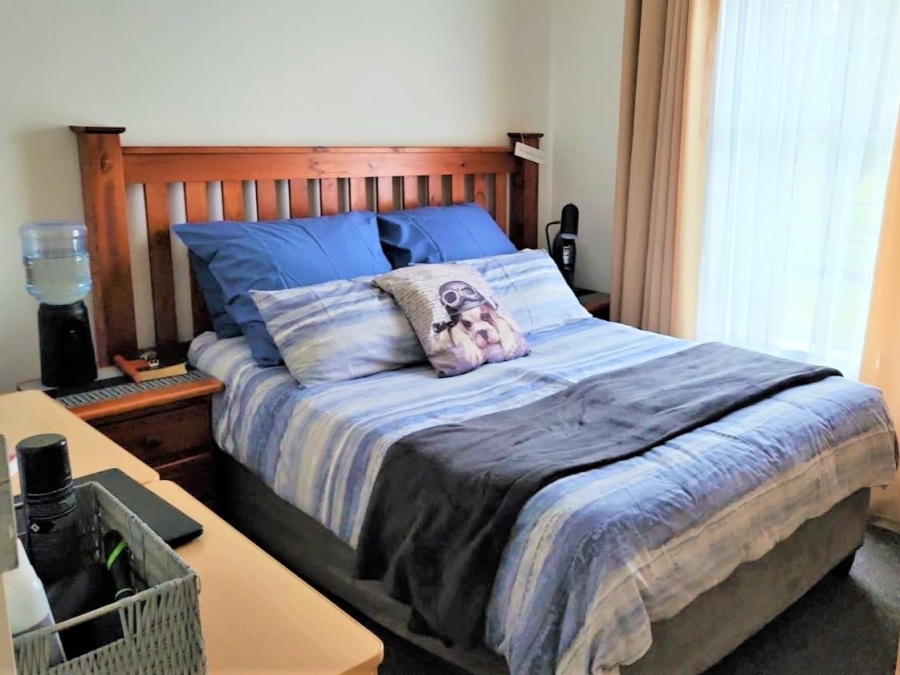 To Let 2 Bedroom Property for Rent in Sugar Bush Estate Gauteng