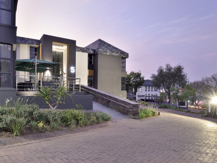To Let commercial Property for Rent in Dunkeld West Gauteng