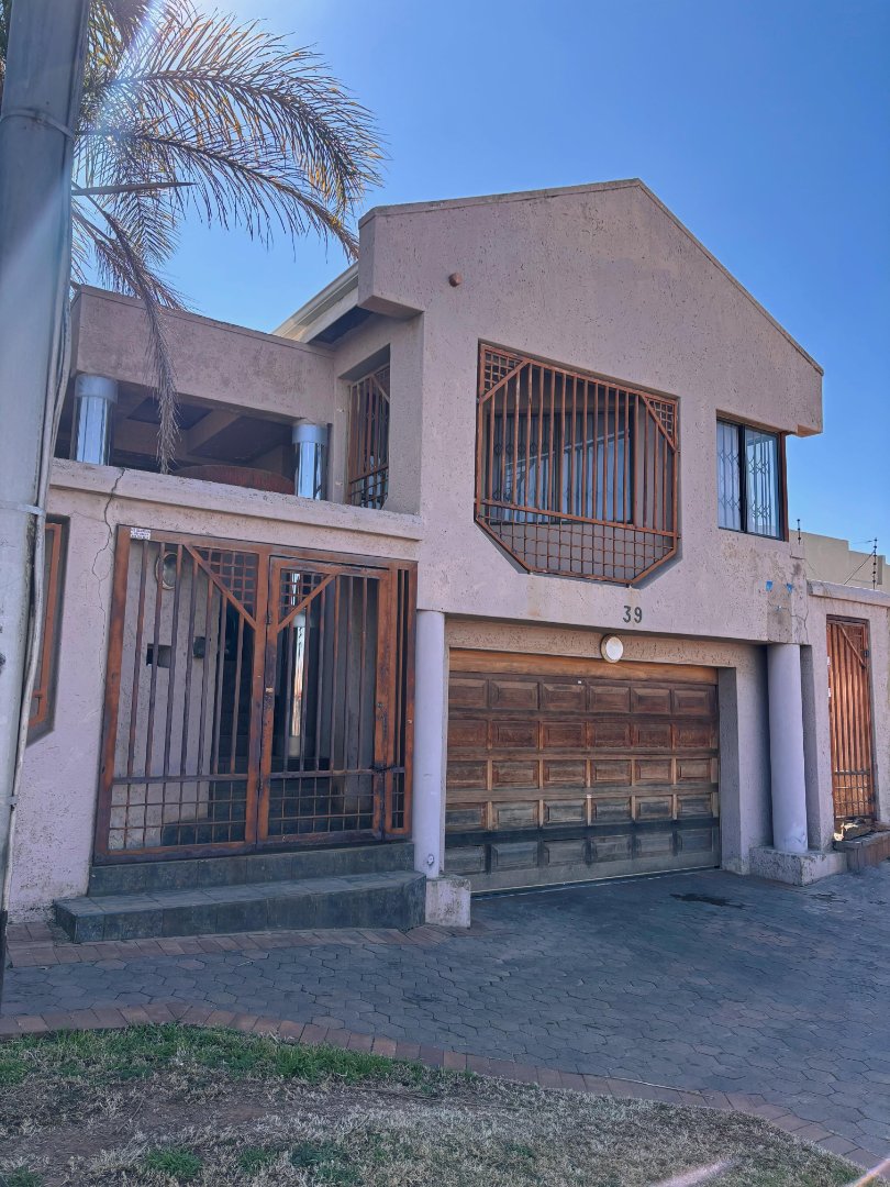 3 Bedroom Property for Sale in Mayfair West Gauteng