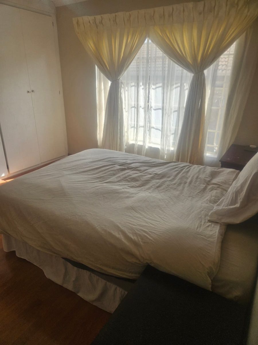 3 Bedroom Property for Sale in Equestria Gauteng