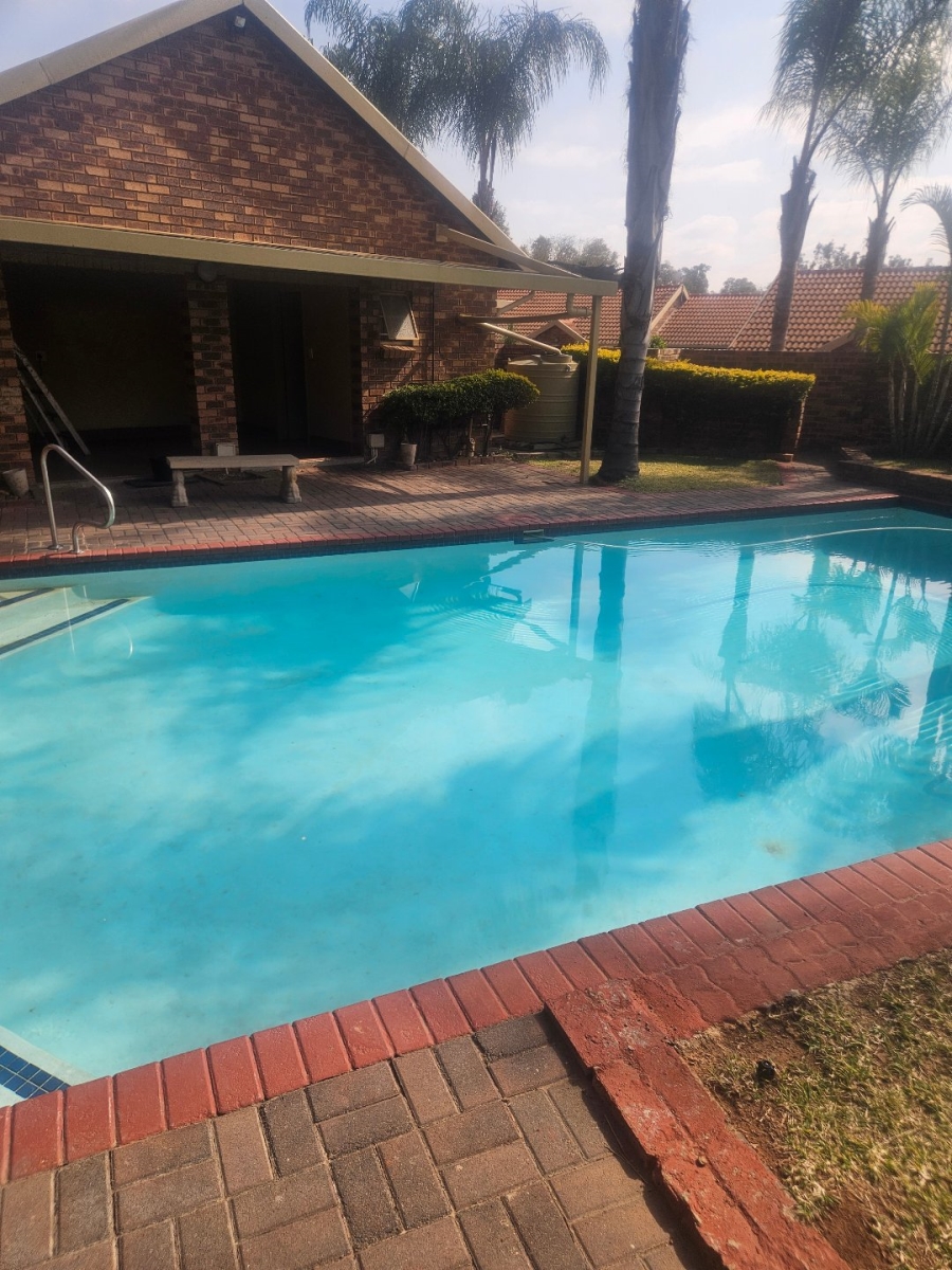 3 Bedroom Property for Sale in Equestria Gauteng