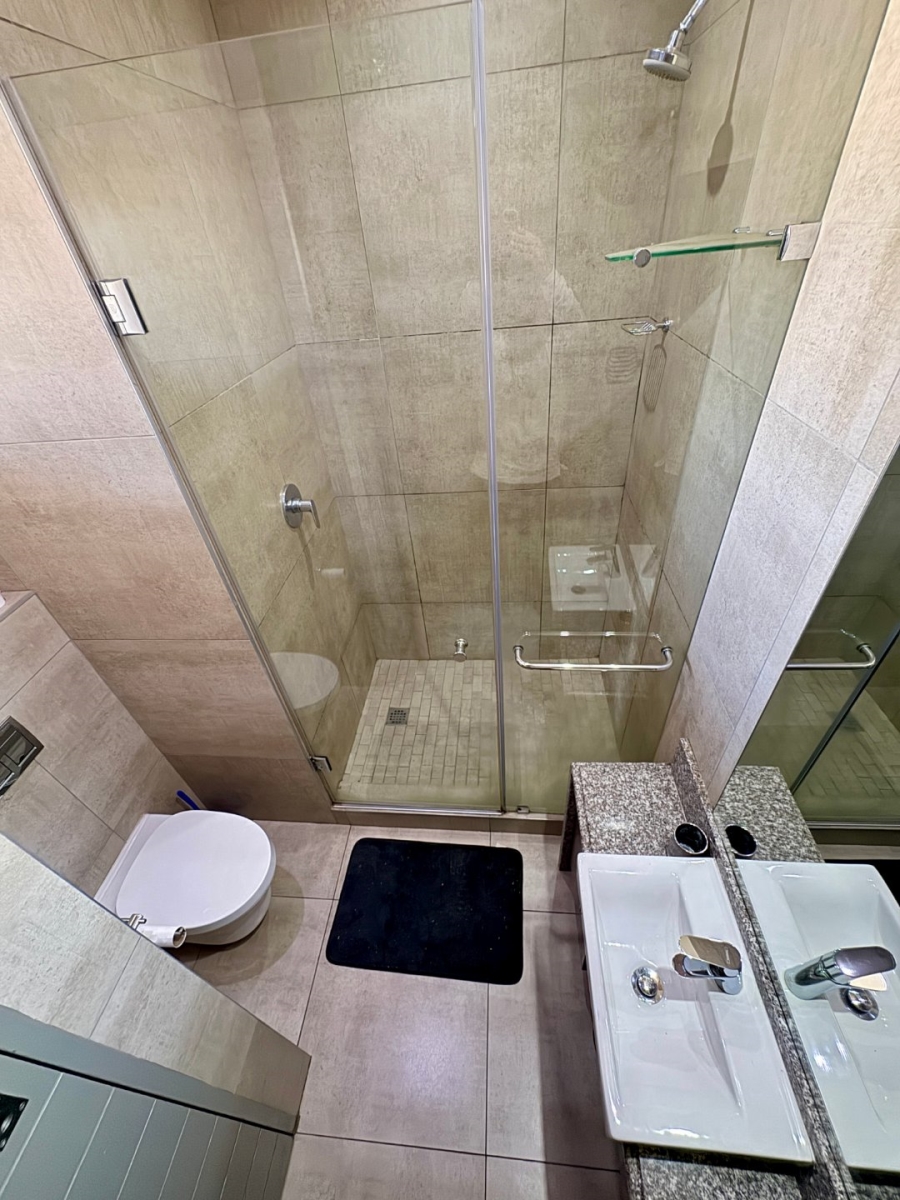 1 Bedroom Property for Sale in Clydesdale Gauteng
