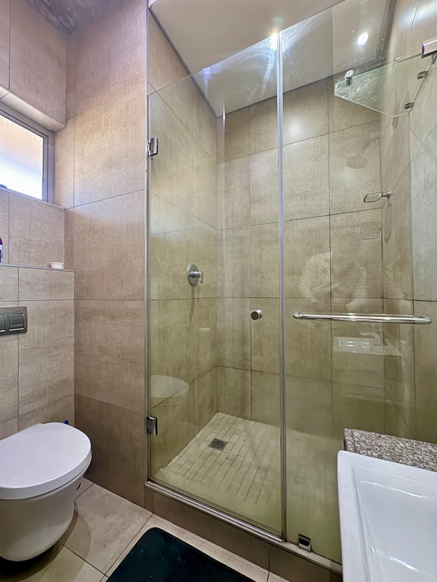 1 Bedroom Property for Sale in Clydesdale Gauteng
