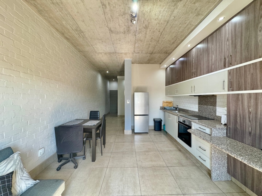 1 Bedroom Property for Sale in Clydesdale Gauteng