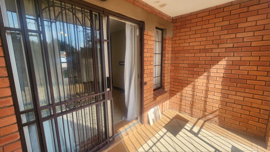To Let 3 Bedroom Property for Rent in Noordwyk Gauteng