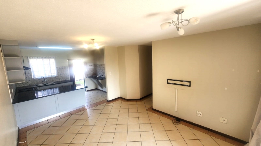 To Let 3 Bedroom Property for Rent in Noordwyk Gauteng