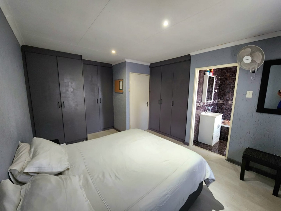 3 Bedroom Property for Sale in Winchester Hills Gauteng
