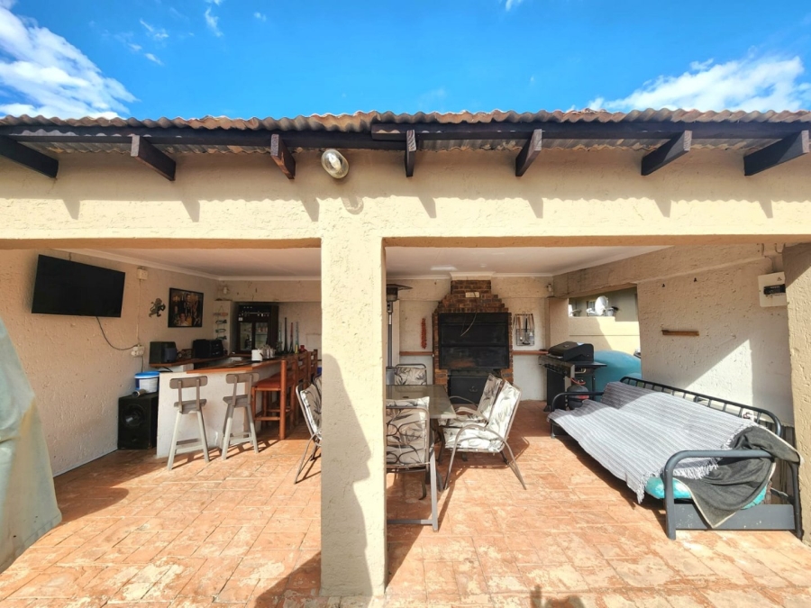 3 Bedroom Property for Sale in Winchester Hills Gauteng