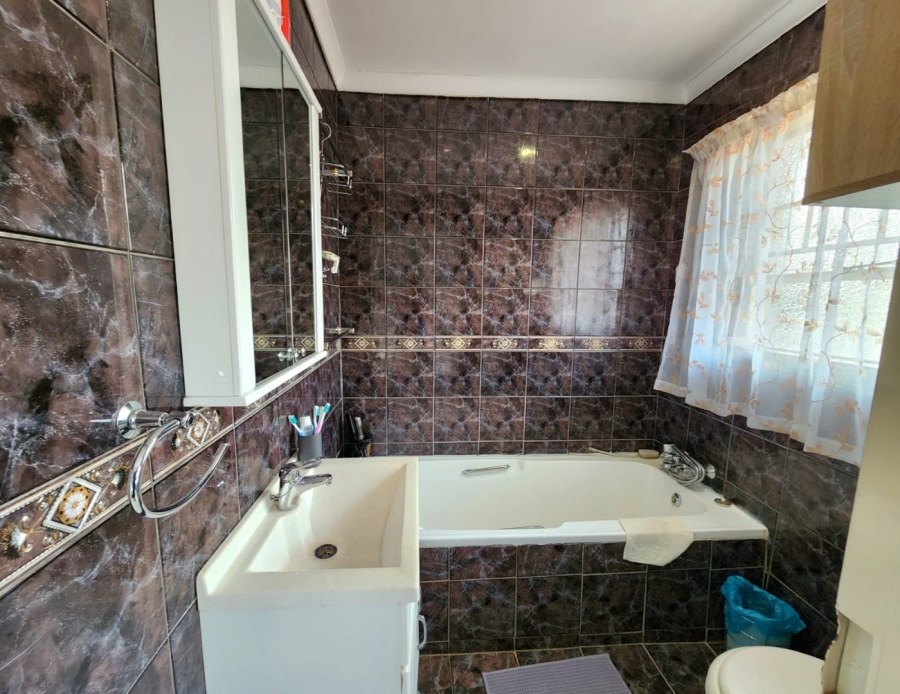 3 Bedroom Property for Sale in Winchester Hills Gauteng