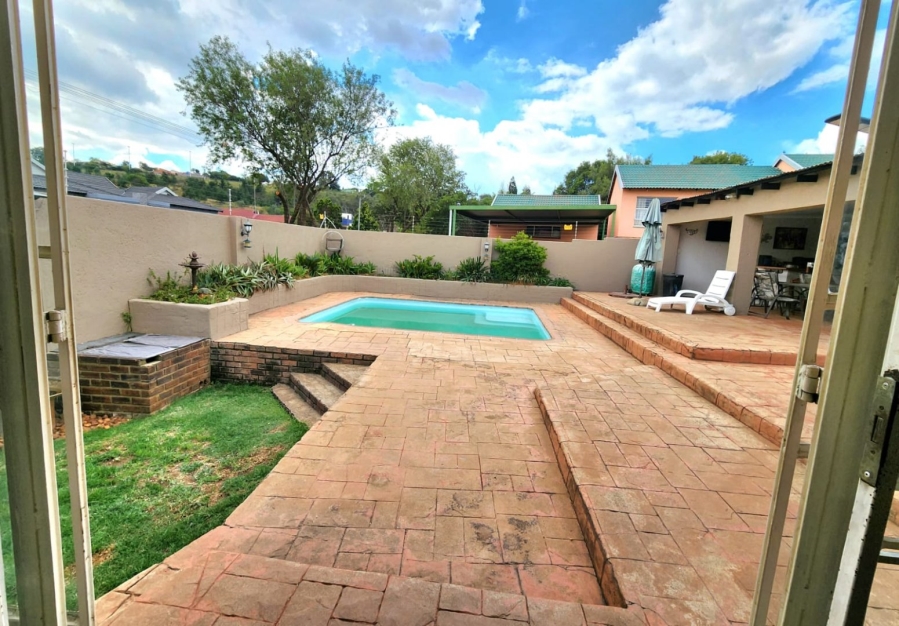 3 Bedroom Property for Sale in Winchester Hills Gauteng