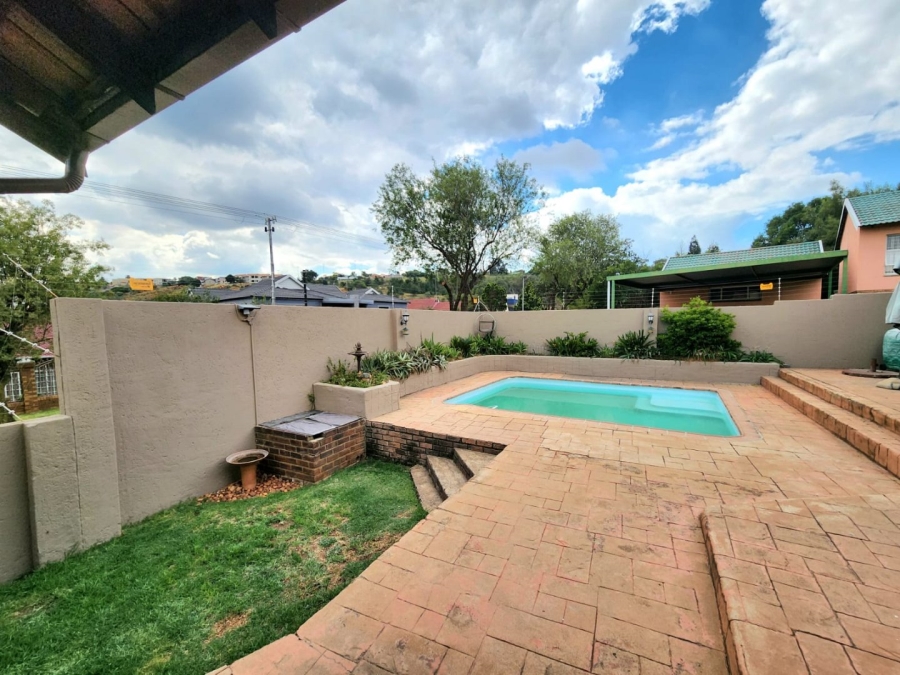 3 Bedroom Property for Sale in Winchester Hills Gauteng