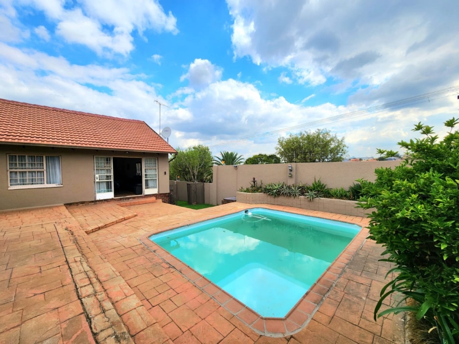 3 Bedroom Property for Sale in Winchester Hills Gauteng