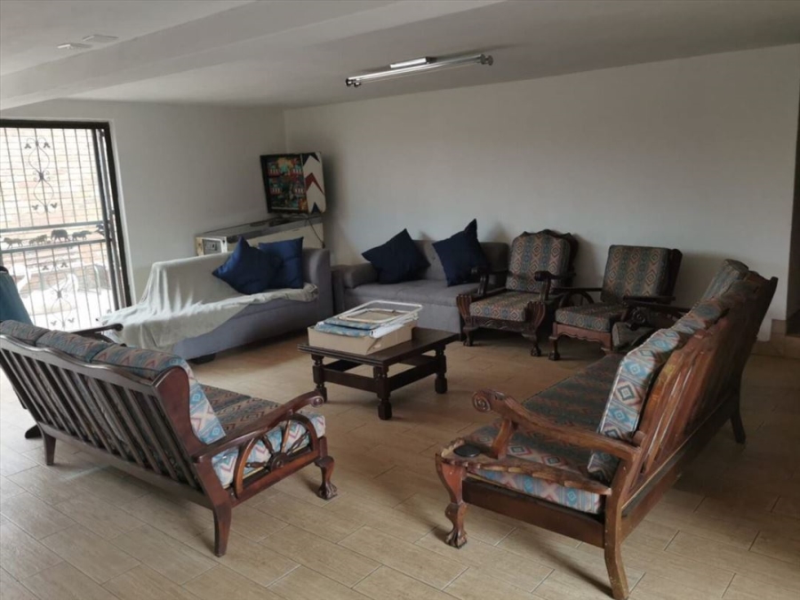 6 Bedroom Property for Sale in Sunair Park Gauteng