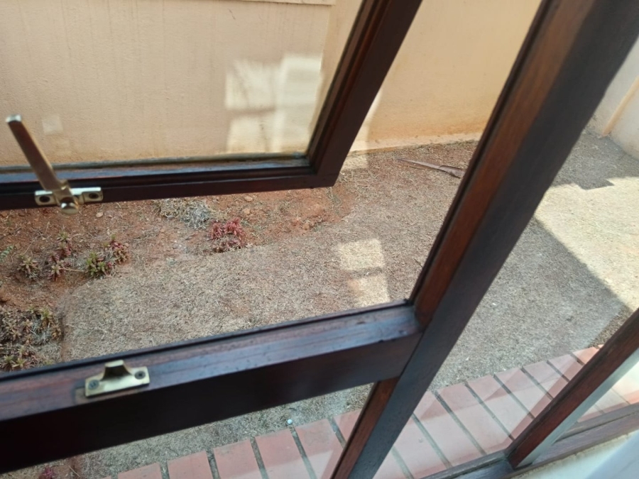 1 Bedroom Property for Sale in Ferndale Gauteng