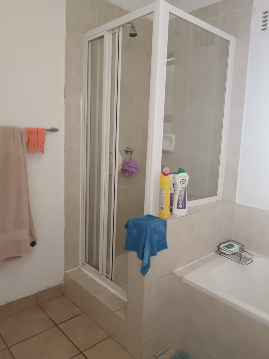 1 Bedroom Property for Sale in Ferndale Gauteng