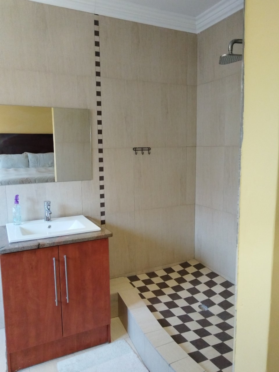  Bedroom Property for Sale in Savannah Hills Estate Gauteng