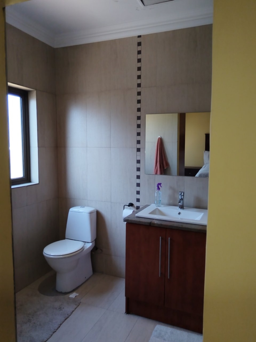  Bedroom Property for Sale in Savannah Hills Estate Gauteng