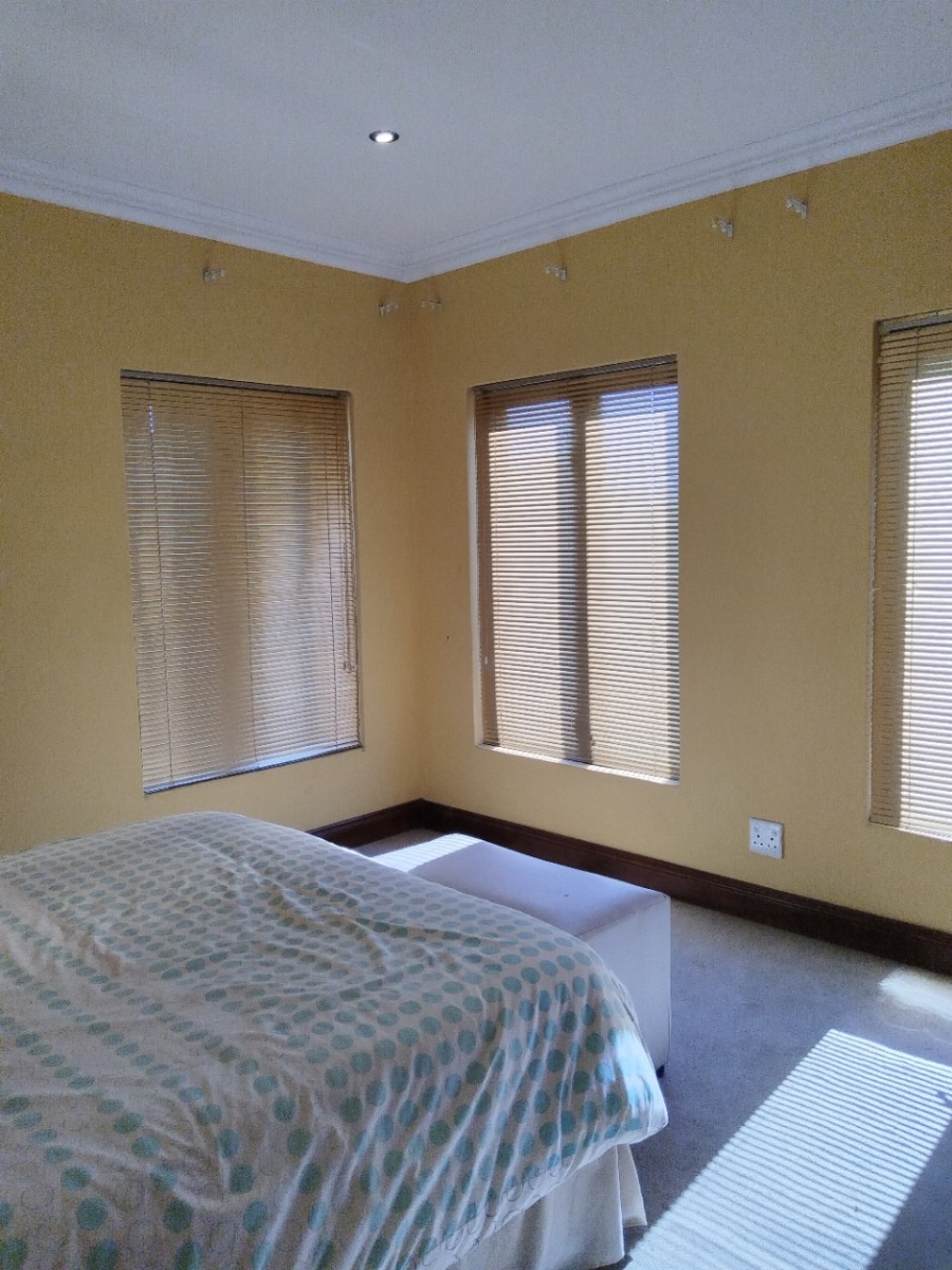  Bedroom Property for Sale in Savannah Hills Estate Gauteng