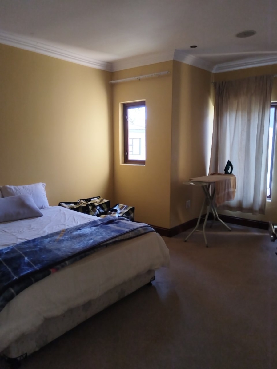  Bedroom Property for Sale in Savannah Hills Estate Gauteng