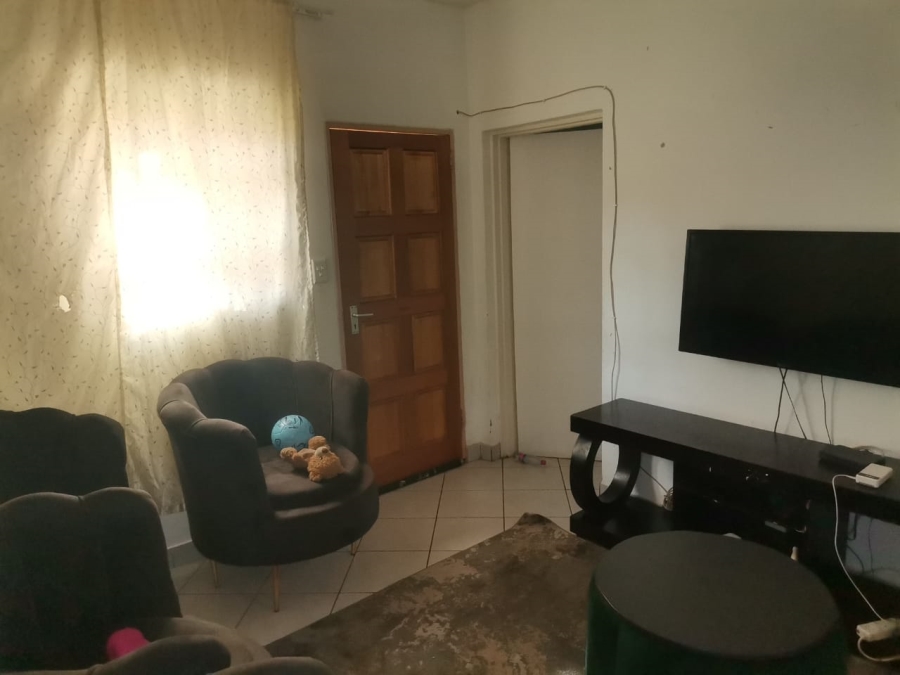 2 Bedroom Property for Sale in Dawn Park Gauteng