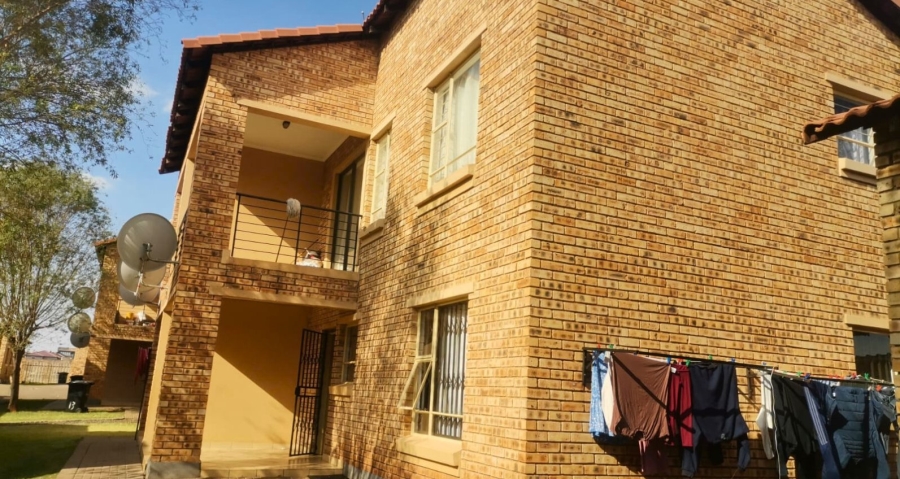 2 Bedroom Property for Sale in Dawn Park Gauteng