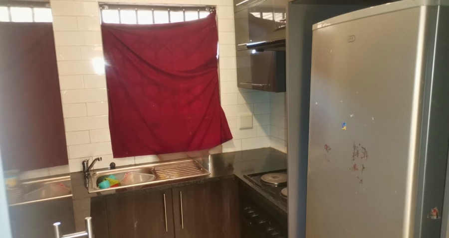 2 Bedroom Property for Sale in Dawn Park Gauteng