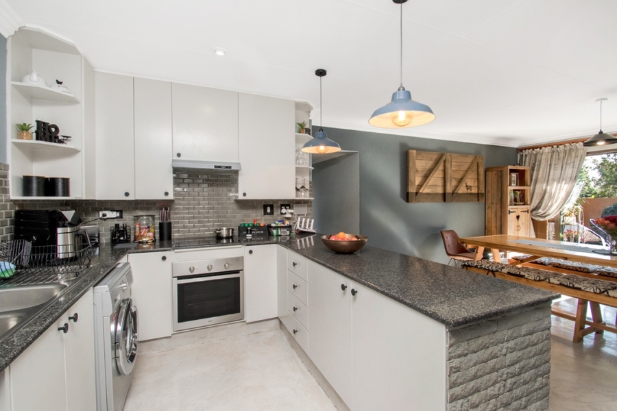 3 Bedroom Property for Sale in Paulshof Gauteng