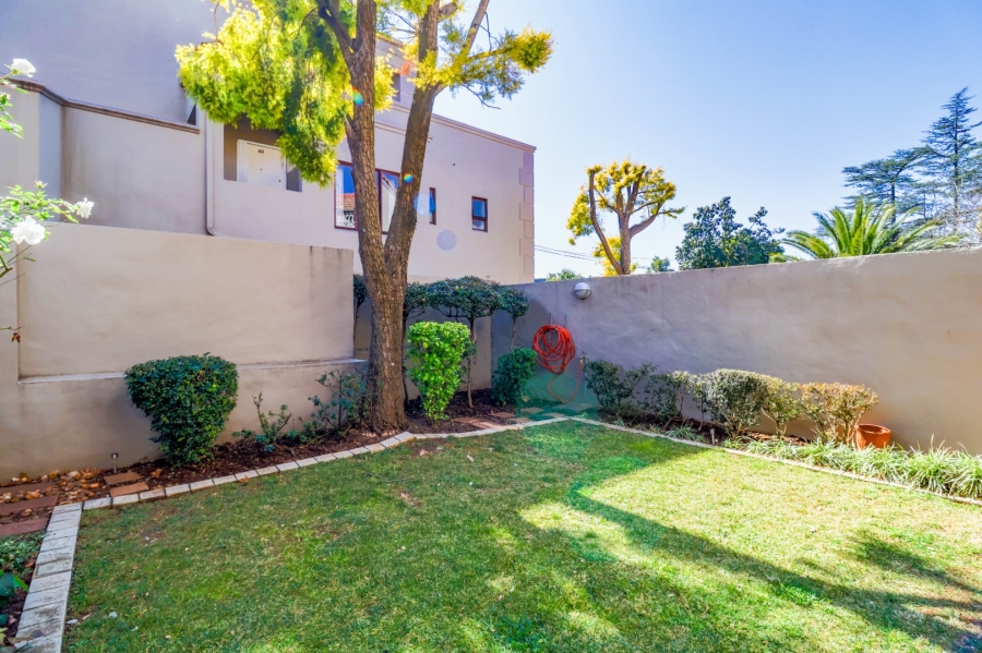 2 Bedroom Property for Sale in Melrose Estate Gauteng