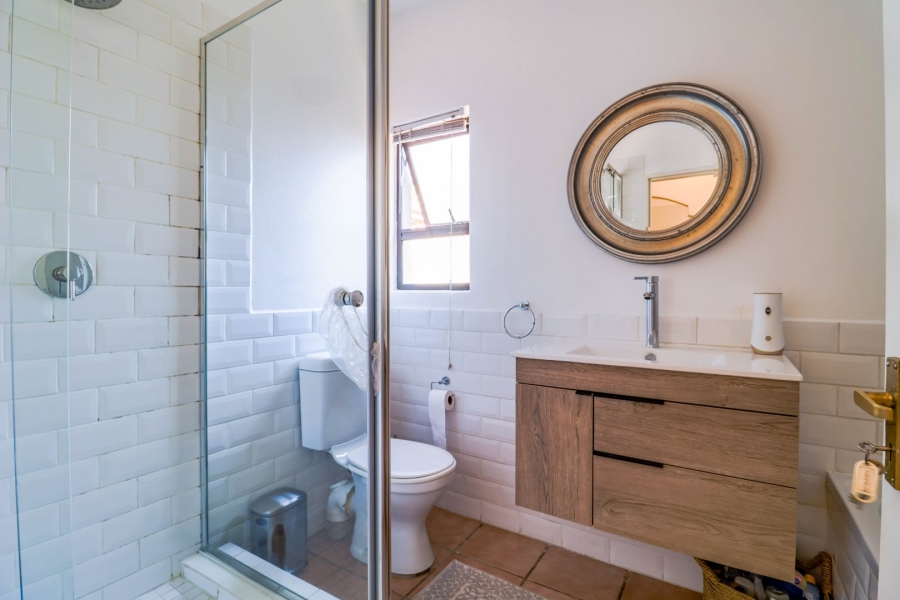 2 Bedroom Property for Sale in Melrose Estate Gauteng